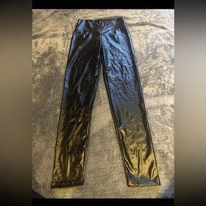 Womens Size Large Black Faux leather Pants